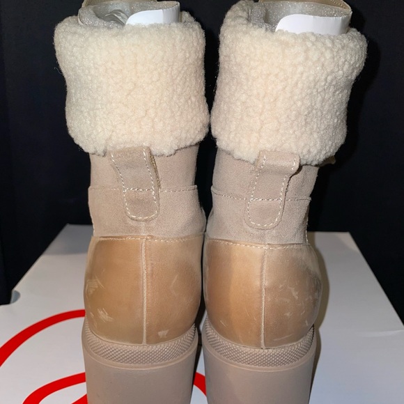 BRAND NEW Blondo “NEVIN” Waterproof Boots - Picture 5 of 9